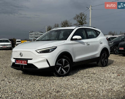 Белый МГ ZS EV, объемом двигателя 0 л и пробегом 57 тыс. км за 15999 $, фото 3 на Automoto.ua
