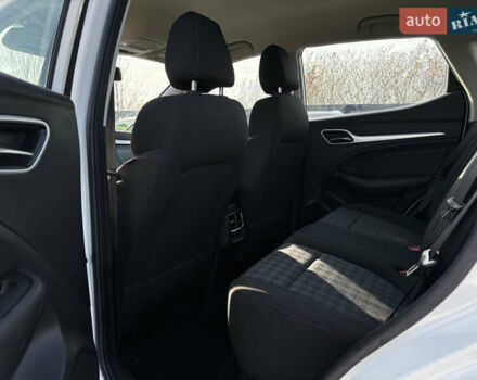 Белый МГ ZS EV, объемом двигателя 0 л и пробегом 46 тыс. км за 15999 $, фото 32 на Automoto.ua