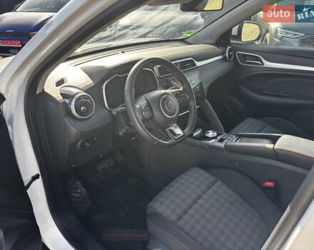Белый МГ ZS EV, объемом двигателя 0 л и пробегом 46 тыс. км за 15999 $, фото 14 на Automoto.ua