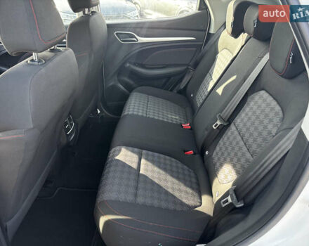 Белый МГ ZS EV, объемом двигателя 0 л и пробегом 46 тыс. км за 15999 $, фото 35 на Automoto.ua