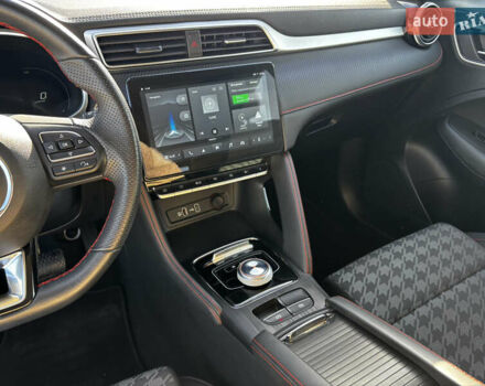 Белый МГ ZS EV, объемом двигателя 0 л и пробегом 46 тыс. км за 15999 $, фото 42 на Automoto.ua