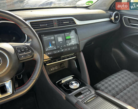 Белый МГ ZS EV, объемом двигателя 0 л и пробегом 46 тыс. км за 15999 $, фото 41 на Automoto.ua