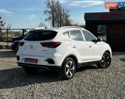 Белый МГ ZS EV, объемом двигателя 0 л и пробегом 46 тыс. км за 15999 $, фото 15 на Automoto.ua