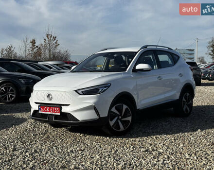 Белый МГ ZS EV, объемом двигателя 0 л и пробегом 46 тыс. км за 15999 $, фото 2 на Automoto.ua