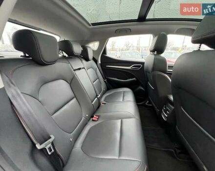 Белый МГ ZS EV, объемом двигателя 0 л и пробегом 32 тыс. км за 17969 $, фото 18 на Automoto.ua