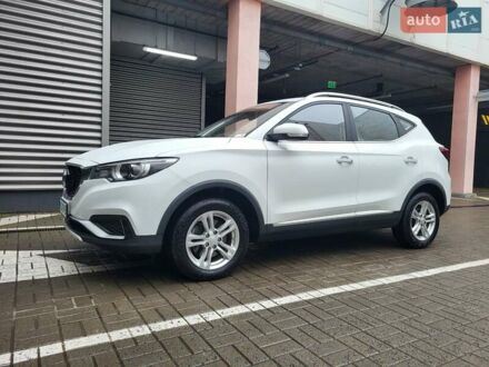 Белый МГ ZS EV, объемом двигателя 0 л и пробегом 140 тыс. км за 12700 $, фото 1 на Automoto.ua