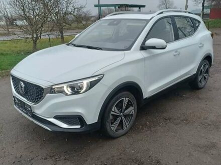 Белый МГ ZS EV, объемом двигателя 0 л и пробегом 31 тыс. км за 13900 $, фото 1 на Automoto.ua