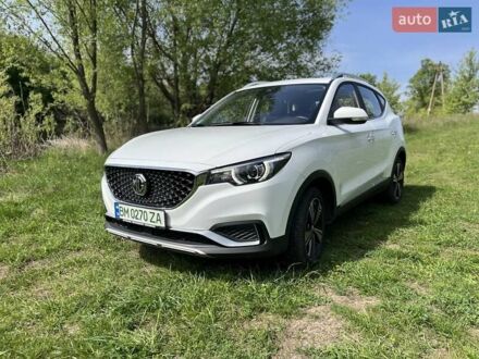 МГ ZS EV 2021 в Киеве на Automoto.ua Белый МГ ZS EV, объемом двигателя 0 л и пробегом 38 тыс. км за 14000 $, фото 1 на Automoto.ua