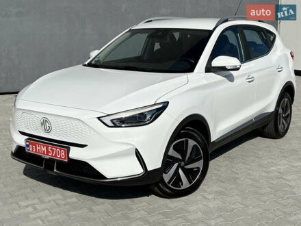 Белый МГ ZS EV, объемом двигателя 0 л и пробегом 77 тыс. км за 15799 $, фото 1 на Automoto.ua