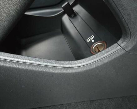 Чорний МГ ZS EV, об'ємом двигуна 0 л та пробігом 182 тис. км за 13200 $, фото 61 на Automoto.ua