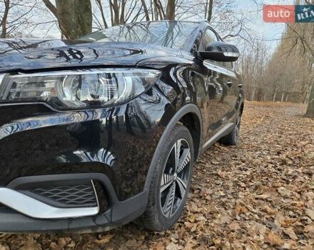 Чорний МГ ZS EV, об'ємом двигуна 0 л та пробігом 182 тис. км за 13200 $, фото 41 на Automoto.ua