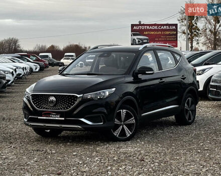 Черный МГ ZS EV, объемом двигателя 0 л и пробегом 73 тыс. км за 13900 $, фото 3 на Automoto.ua