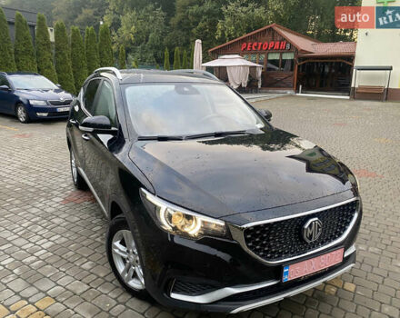 Черный МГ ZS EV, объемом двигателя 0 л и пробегом 53 тыс. км за 13700 $, фото 8 на Automoto.ua