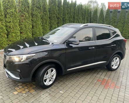 Черный МГ ZS EV, объемом двигателя 0 л и пробегом 53 тыс. км за 13700 $, фото 4 на Automoto.ua