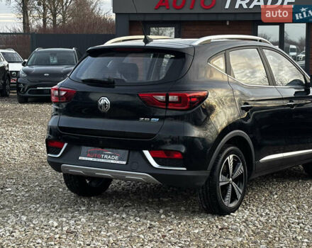 Черный МГ ZS EV, объемом двигателя 0 л и пробегом 73 тыс. км за 13900 $, фото 9 на Automoto.ua