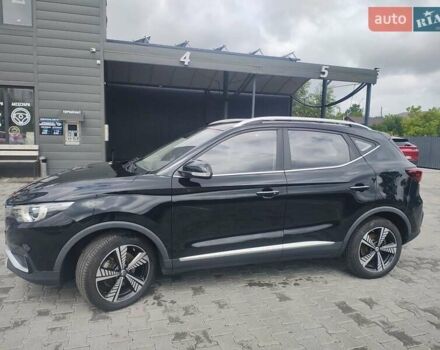 Черный МГ ZS EV, объемом двигателя 0 л и пробегом 134 тыс. км за 12900 $, фото 12 на Automoto.ua