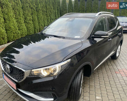 Черный МГ ZS EV, объемом двигателя 0 л и пробегом 53 тыс. км за 13700 $, фото 1 на Automoto.ua