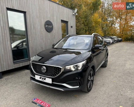Черный МГ ZS EV, объемом двигателя 0 л и пробегом 98 тыс. км за 13500 $, фото 2 на Automoto.ua