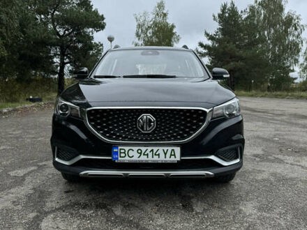 Чорний МГ ZS EV, об'ємом двигуна 0 л та пробігом 28 тис. км за 15000 $, фото 1 на Automoto.ua