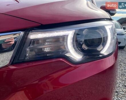 Красный МГ ZS EV, объемом двигателя 0 л и пробегом 77 тыс. км за 14299 $, фото 9 на Automoto.ua
