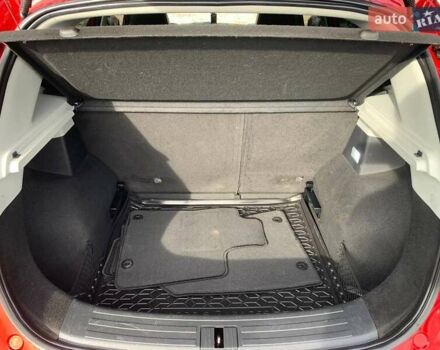 Красный МГ ZS EV, объемом двигателя 0 л и пробегом 77 тыс. км за 14299 $, фото 28 на Automoto.ua