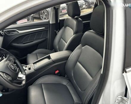 МГ ZS EV, объемом двигателя 0 л и пробегом 45 тыс. км за 14300 $, фото 22 на Automoto.ua
