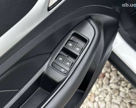 МГ ZS EV, объемом двигателя 0 л и пробегом 36 тыс. км за 14450 $, фото 25 на Automoto.ua