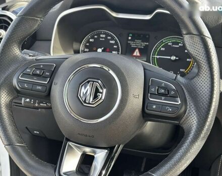 МГ ZS EV, объемом двигателя 0 л и пробегом 27 тыс. км за 14400 $, фото 17 на Automoto.ua