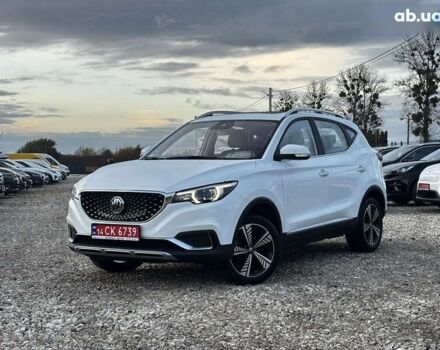 МГ ZS EV, объемом двигателя 0 л и пробегом 70 тыс. км за 13850 $, фото 2 на Automoto.ua