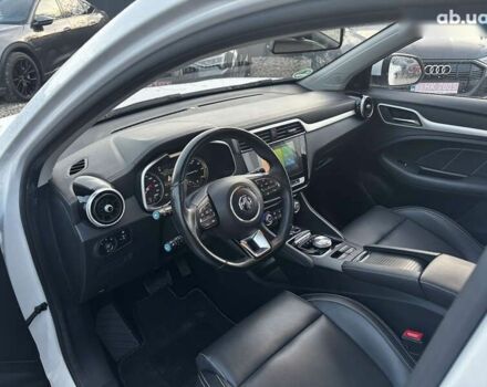 МГ ZS EV, объемом двигателя 0 л и пробегом 70 тыс. км за 13850 $, фото 18 на Automoto.ua