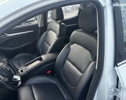 МГ ZS EV, объемом двигателя 0 л и пробегом 70 тыс. км за 13850 $, фото 20 на Automoto.ua