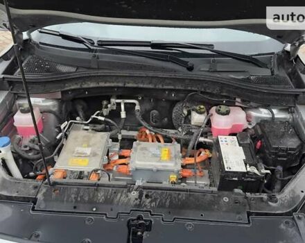 Сірий МГ ZS EV, об'ємом двигуна 0 л та пробігом 9 тис. км за 25000 $, фото 16 на Automoto.ua