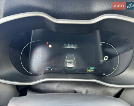 Серый МГ ZS EV, объемом двигателя 0 л и пробегом 28 тыс. км за 17900 $, фото 18 на Automoto.ua
