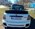 Белый Мини Кабриолет, объемом двигателя 1.6 л и пробегом 125 тыс. км за 9999 $, фото 3 на Automoto.ua