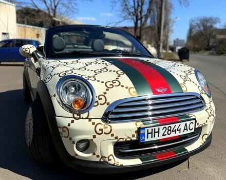 Білий Міні Cabrio, об'ємом двигуна 1.6 л та пробігом 120 тис. км за 10000 $, фото 7 на Automoto.ua