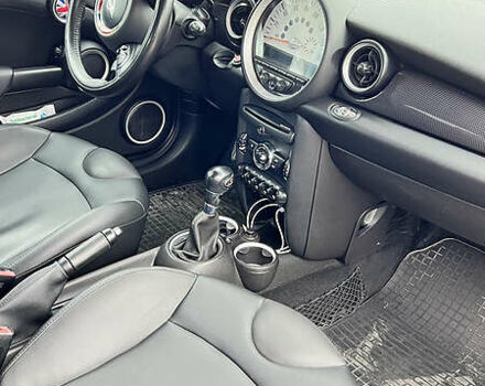 Чорний Міні Cabrio, об'ємом двигуна 1.6 л та пробігом 110 тис. км за 9000 $, фото 14 на Automoto.ua