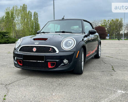 Чорний Міні Cabrio, об'ємом двигуна 1.6 л та пробігом 110 тис. км за 9000 $, фото 1 на Automoto.ua