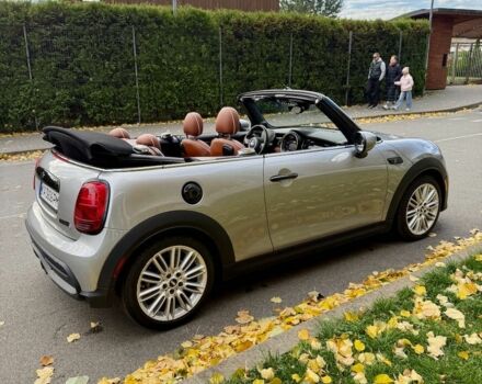Сірий Міні Cabrio, об'ємом двигуна 2 л та пробігом 14 тис. км за 29900 $, фото 5 на Automoto.ua
