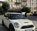 Білий Міні Клубмен, об'ємом двигуна 1.6 л та пробігом 186 тис. км за 8500 $, фото 1 на Automoto.ua