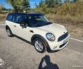 Белый Мини Клабмен, объемом двигателя 1.6 л и пробегом 118 тыс. км за 9200 $, фото 1 на Automoto.ua
