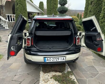 Белый Мини Клабмен, объемом двигателя 1.6 л и пробегом 200 тыс. км за 8199 $, фото 3 на Automoto.ua