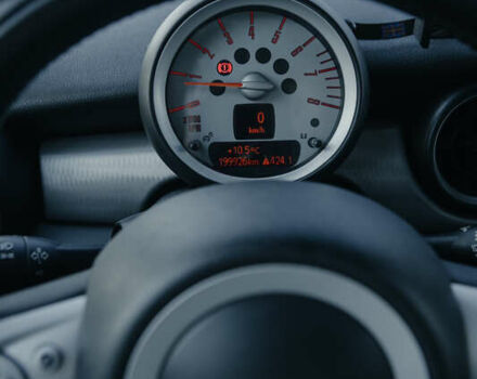 Білий Міні Клубмен, об'ємом двигуна 1.6 л та пробігом 200 тис. км за 7000 $, фото 16 на Automoto.ua