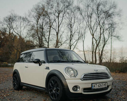 Білий Міні Клубмен, об'ємом двигуна 1.6 л та пробігом 200 тис. км за 7000 $, фото 1 на Automoto.ua