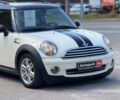 Белый Мини Клабмен, объемом двигателя 1.6 л и пробегом 327 тыс. км за 6990 $, фото 3 на Automoto.ua