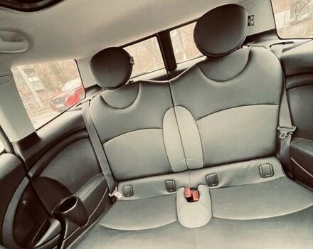 Белый Мини Клабмен, объемом двигателя 1.6 л и пробегом 117 тыс. км за 7800 $, фото 6 на Automoto.ua