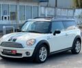 Білий Міні Клубмен, об'ємом двигуна 1.6 л та пробігом 327 тис. км за 6990 $, фото 1 на Automoto.ua