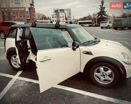 Белый Мини Клабмен, объемом двигателя 1.6 л и пробегом 117 тыс. км за 7800 $, фото 9 на Automoto.ua