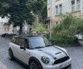 Белый Мини Клабмен, объемом двигателя 1.6 л и пробегом 252 тыс. км за 7264 $, фото 1 на Automoto.ua