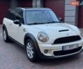Білий Міні Клубмен, об'ємом двигуна 1.6 л та пробігом 191 тис. км за 8550 $, фото 6 на Automoto.ua