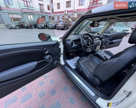 Білий Міні Клубмен, об'ємом двигуна 1.6 л та пробігом 191 тис. км за 8550 $, фото 110 на Automoto.ua